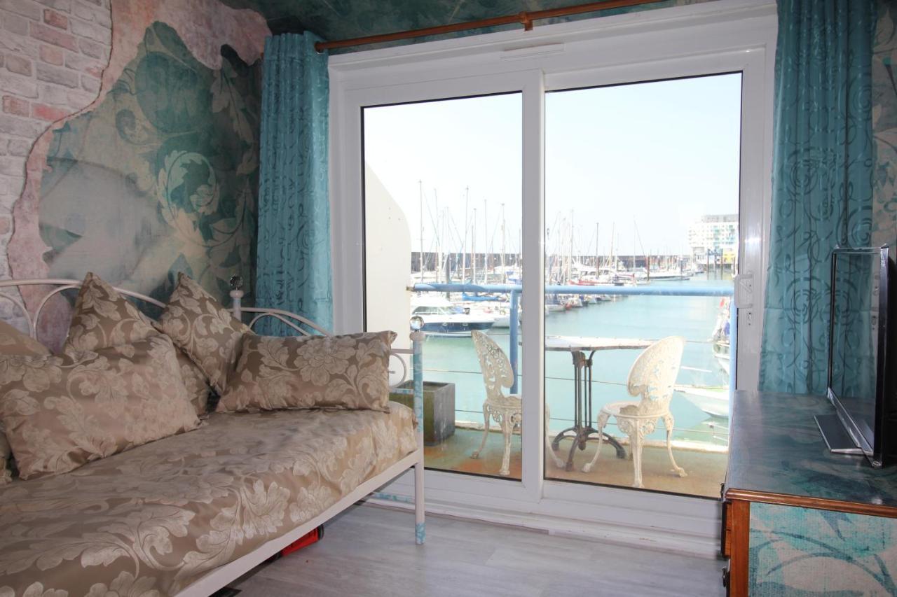 Unique, Loft-Style Apartment With Fantastic Brighton Marina Views 외부 사진