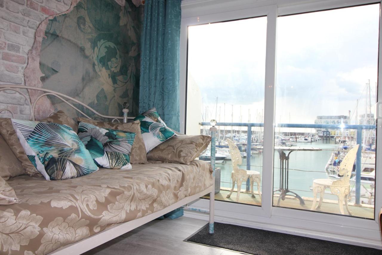 Unique, Loft-Style Apartment With Fantastic Brighton Marina Views 외부 사진